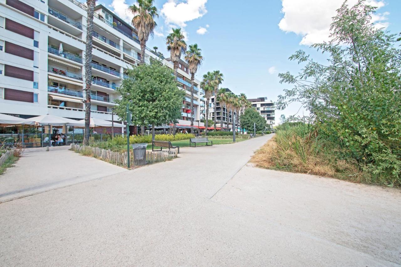 Appartement De Gamme, Vue Imprenable, Parking Privé *